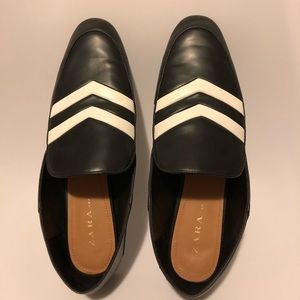 NWOT : Zara Loafers